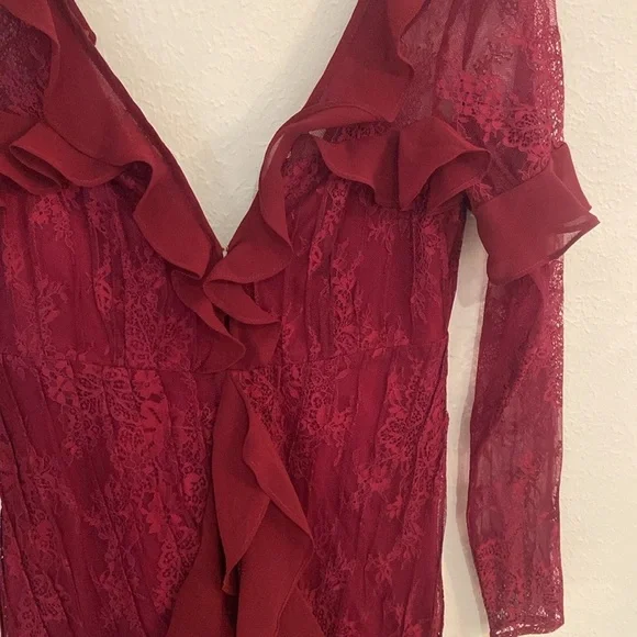 NWT For Love And Lemons Burgundy Daphne Lace Mini Dress